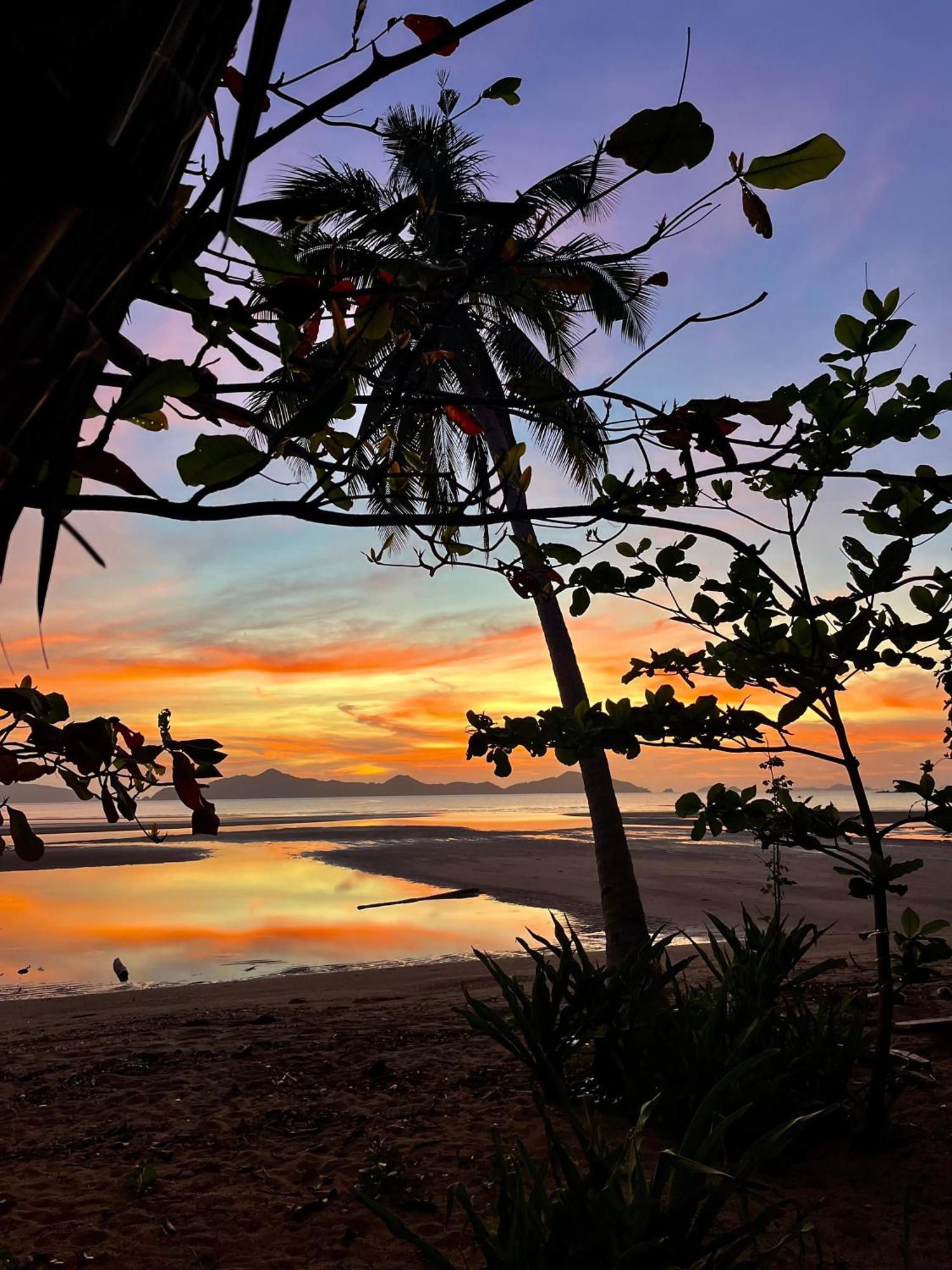 Efrena Agro Tourism Beach El Nido Dış mekan fotoğraf